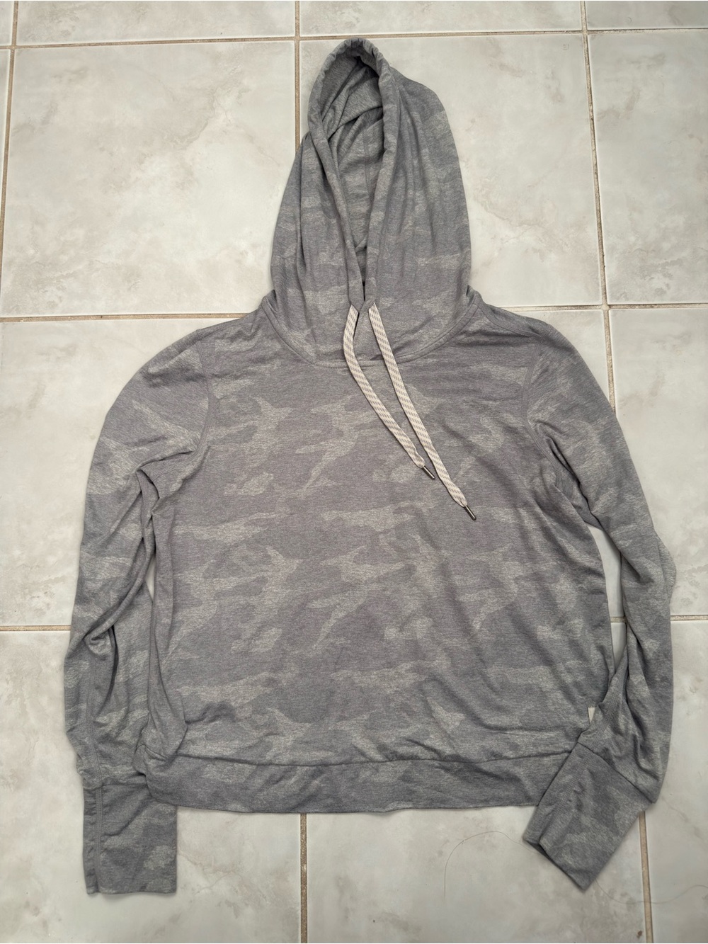 Vuori Women's Gray Camo Hooded Sweatshirt
